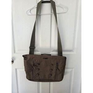 OGIO Manhattan Laptop Messenger Bag Tablet Brown Chevron Pattern Inside